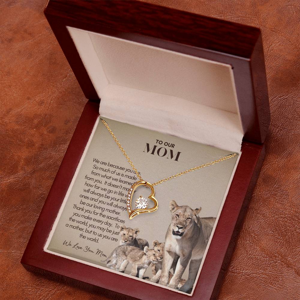 Personalized Mom Gift, Personalized Gift for Mom, Custom Gift for Mom, Necklace Pendant, Gift for Mom from Three Children, Lion Mama with Cubs Message Card, Mother's Day Gift