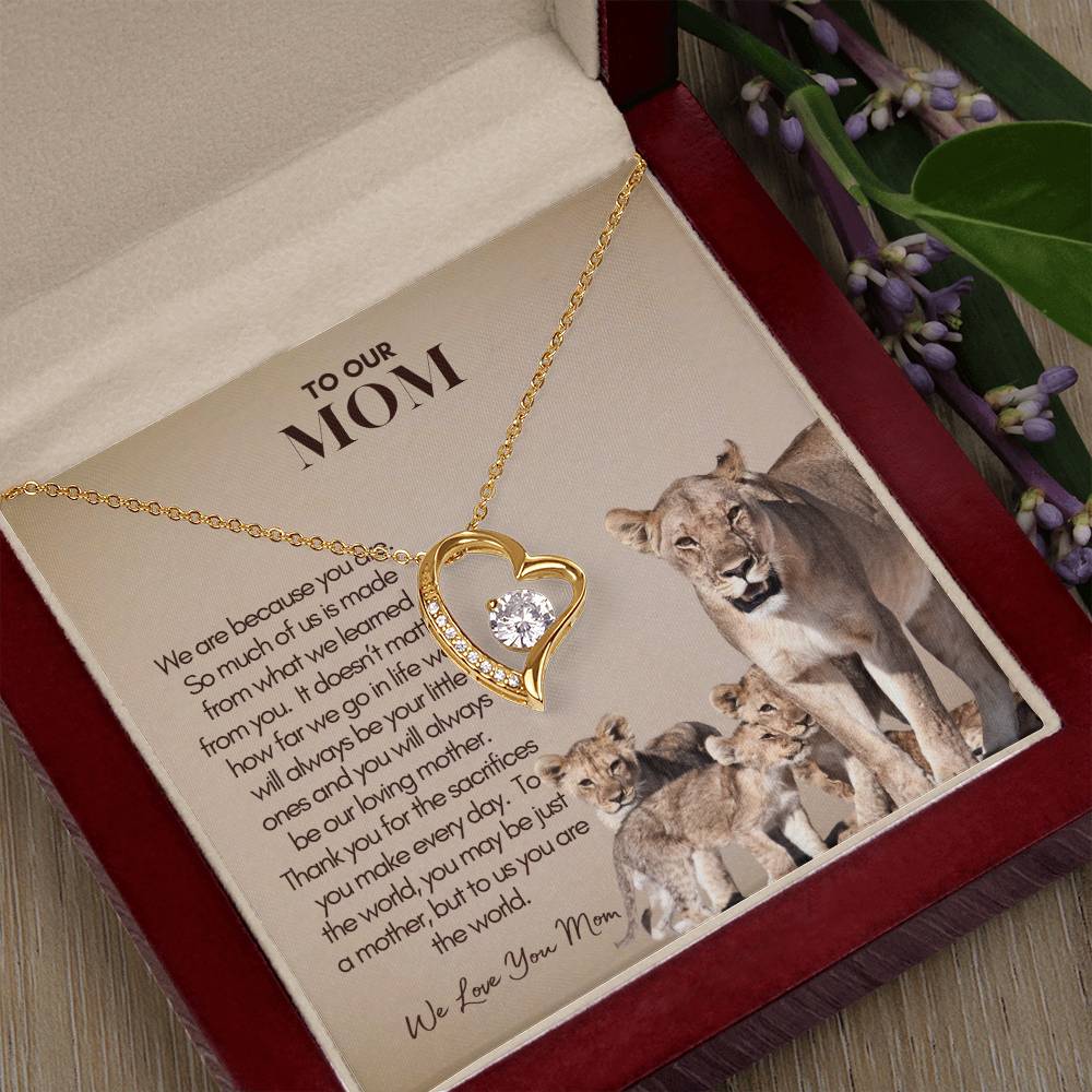 Personalized Mom Gift, Personalized Gift for Mom, Custom Gift for Mom, Necklace Pendant, Gift for Mom from Three Children, Lion Mama with Cubs Message Card, Mother's Day Gift