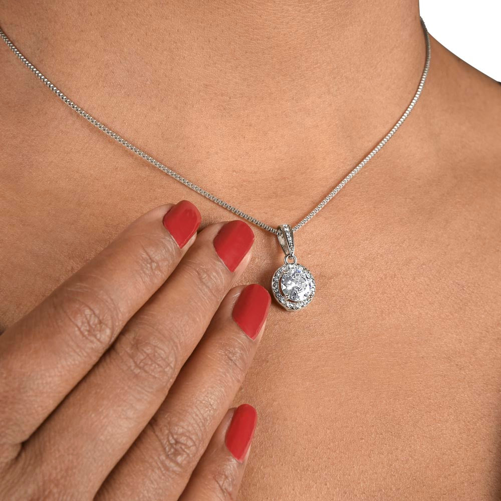 Mother's Day Gift, Personalized Mom Gift, Personalized Gift for Mom, Custom Gift for Mom, Necklace Pendant, Gift for Mom from Five Children, Lion Mama with Cubs Message Card, Mother's Day Present