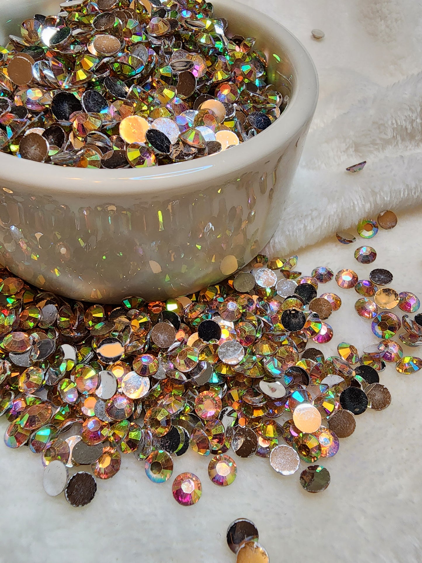 Champagne Slverback Rhinestones 6mm - Non Hotfix - Flatback - Resin