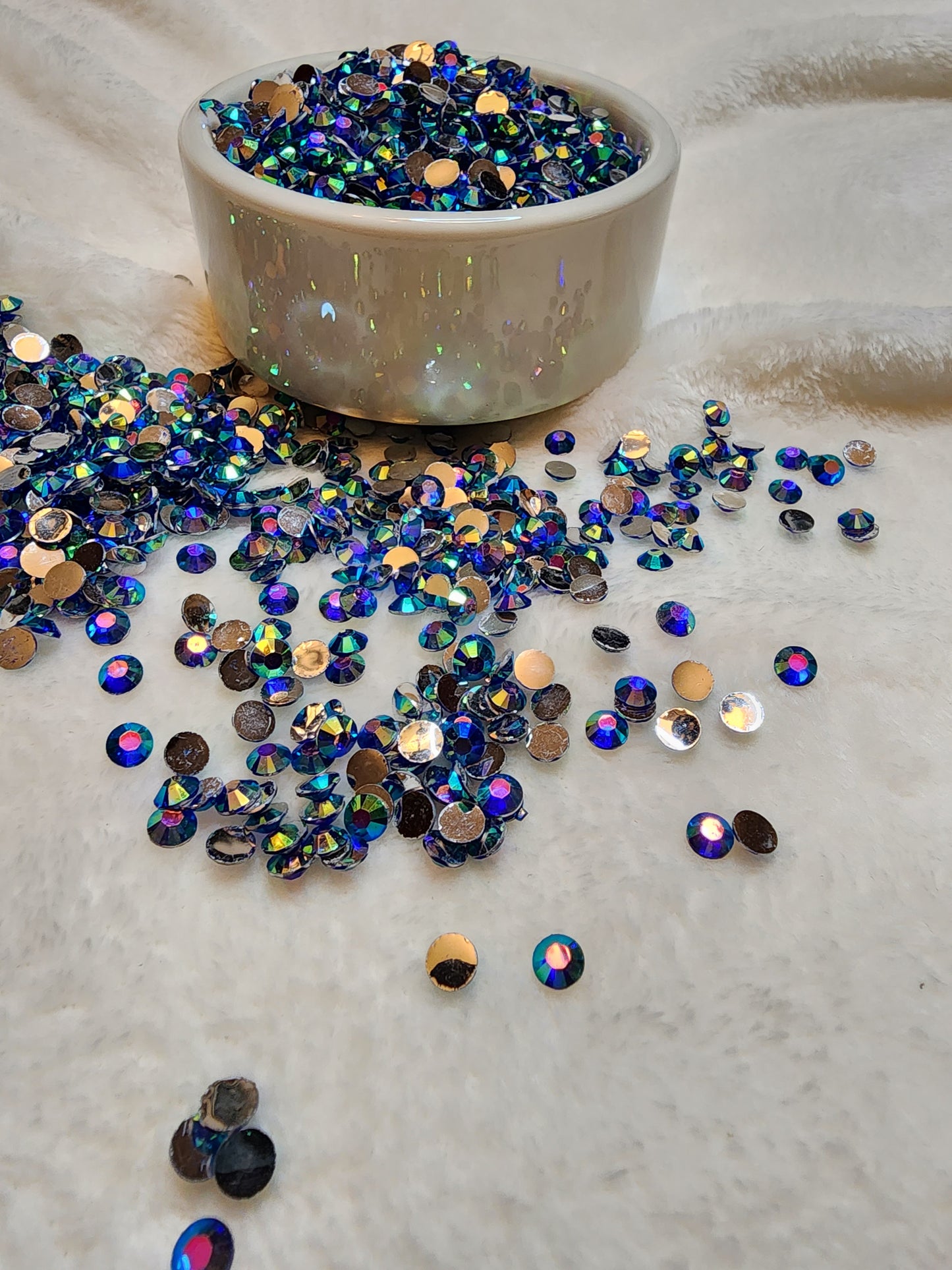 Dark Blue Silverback Rhinestones 6mm - Non Hotfix - Flatback - Resin
