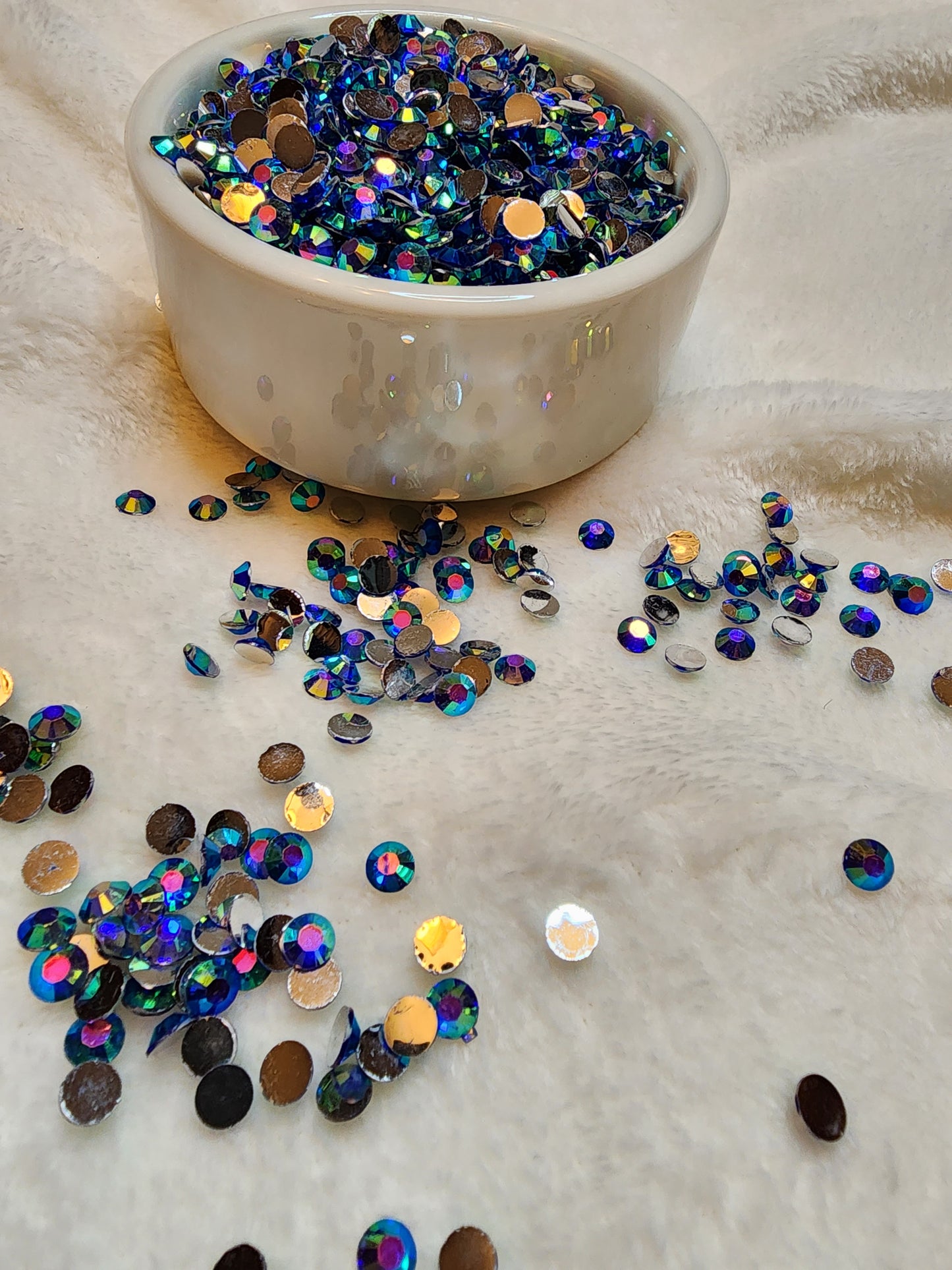 Dark Blue Silverback Rhinestones 6mm - Non Hotfix - Flatback - Resin