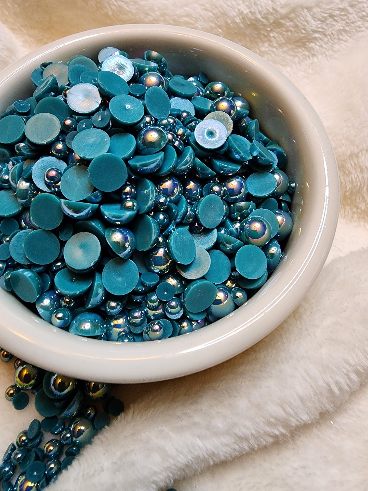 Emerald AB Mix Halfback Pearls - Non Hotfix - Flatback - Resin
