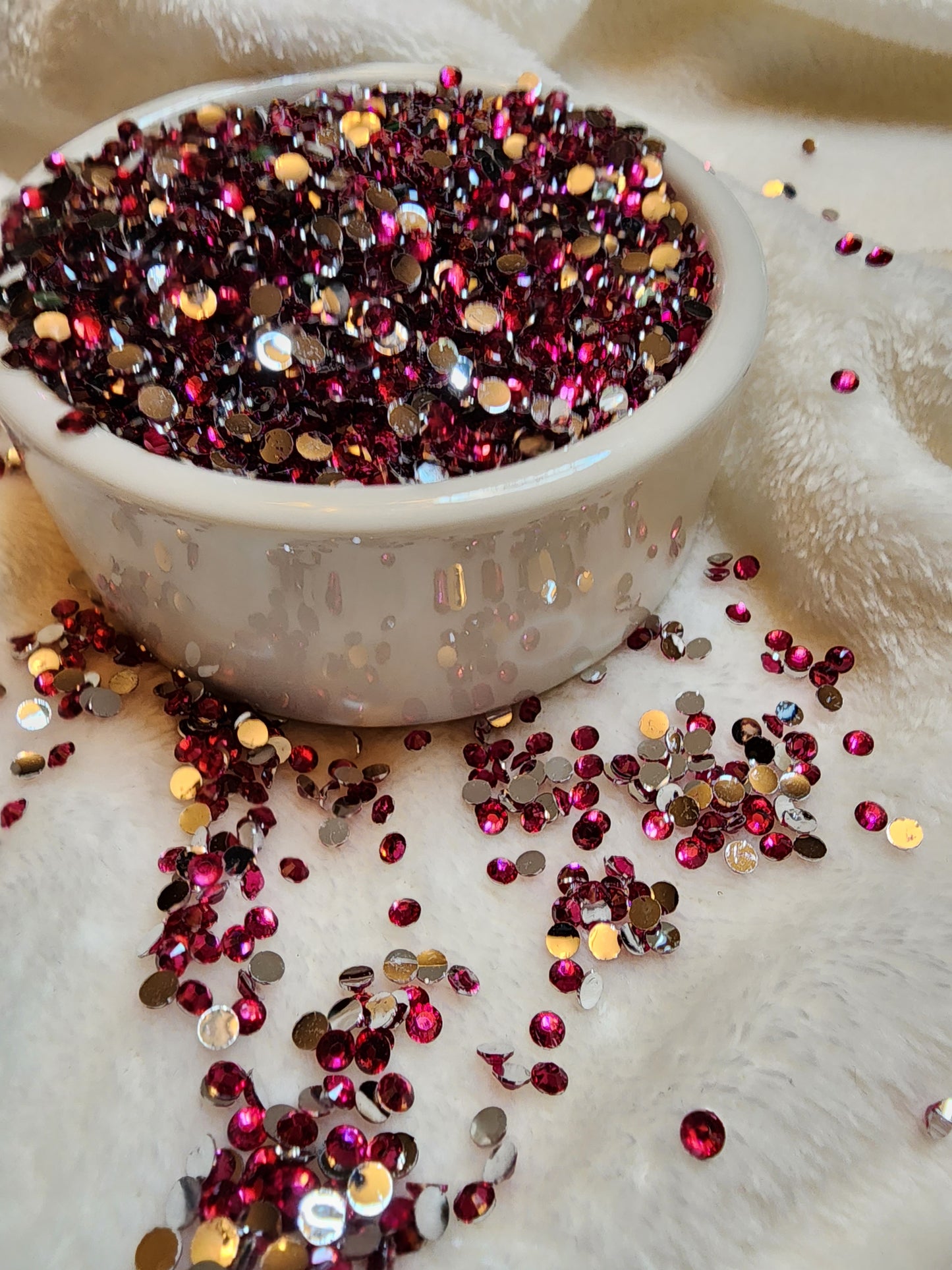 Fucshia Silverback Rhinestones 4mm - Non Hotfix - Flatback - Resin