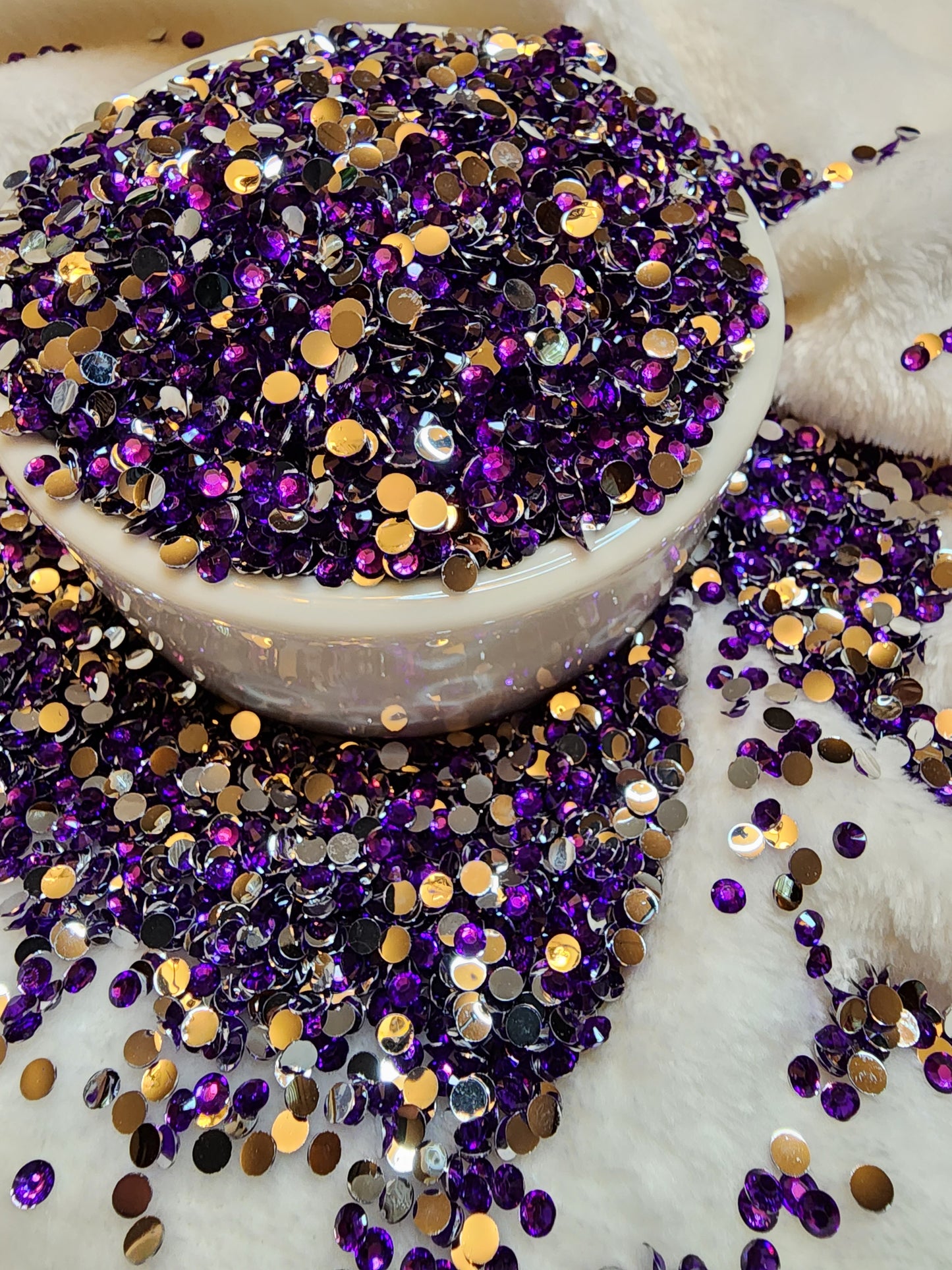 Grape Purple Silverback Rhinestones 4mm - Non Hotfix - Flatback - Resin