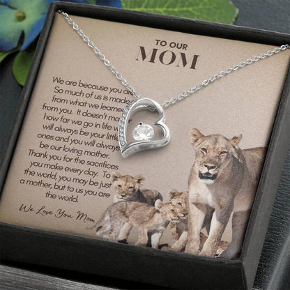 Personalized Mom Gift, Personalized Gift for Mom, Custom Gift for Mom, Necklace Pendant, Gift for Mom from Three Children, Lion Mama with Cubs Message Card, Mother's Day Gift