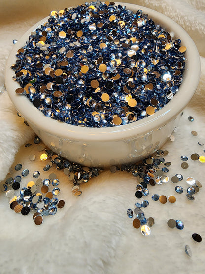 Light Sapphire Silverback Rhinestones 4mm - Non Hotfix - Flatback - Resin